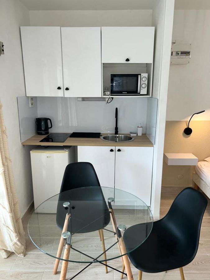 Superbe Studio Avec Piscine, Au Coeur De La Marina! Village Soleil ! Proche Aeroport & Ferry Ле-Гозье Экстерьер фото