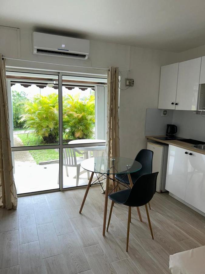 Superbe Studio Avec Piscine, Au Coeur De La Marina! Village Soleil ! Proche Aeroport & Ferry Ле-Гозье Экстерьер фото